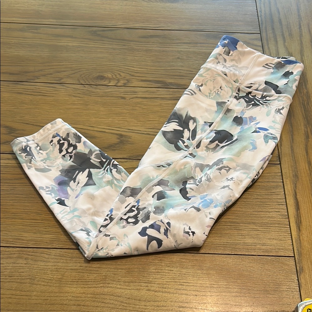 Floral Athleta Patterned Leggings size Med